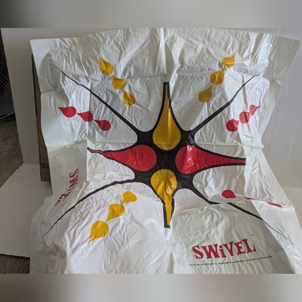 Vintage Swivel Game From 1972 - Picture 4 of 4